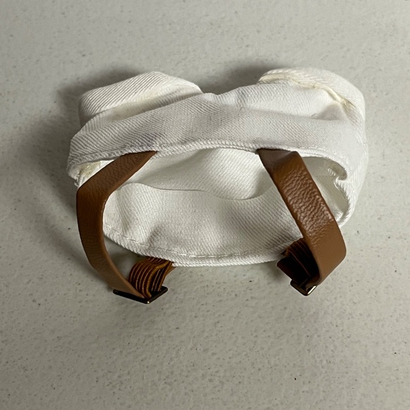 Designer Overalls Bucket Hat 2 Piece Outfit For Labubu White - Picture 8 of 9